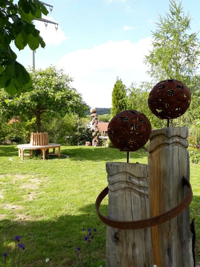 Gaestezimmer In Traumhafter Lage Neben Der Kurstadt Oberthulba Bagian luar foto